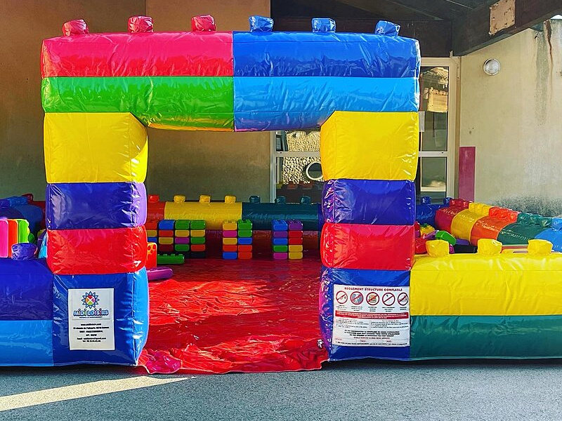 Blocs géants XXL type Lego briques en mousse pour enfants 